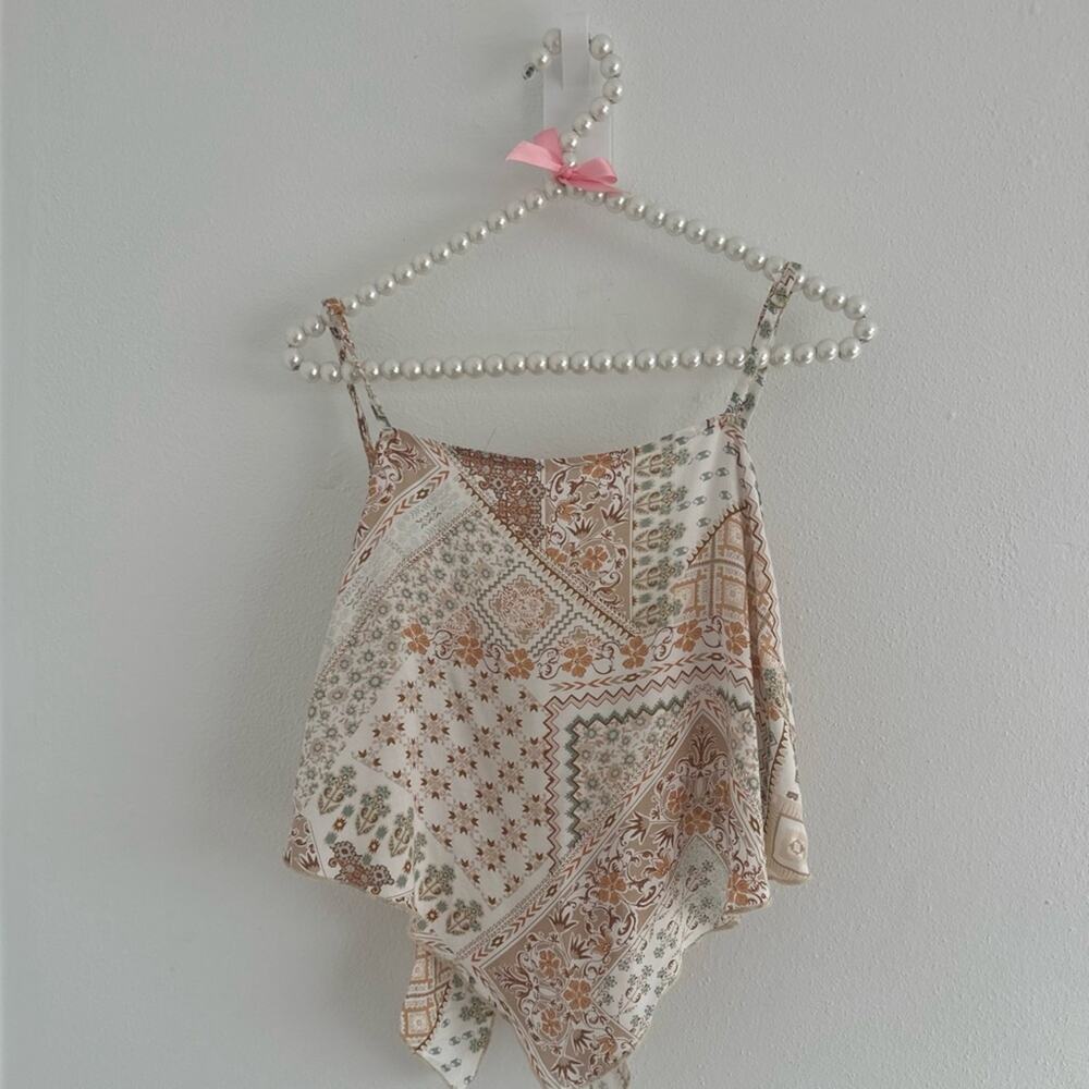 Rose and Grey Bandana inspired beige back tie top Sz L summer wear fun